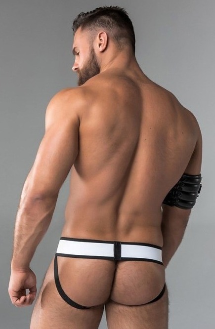 gentlemenallowed:  stefanocici:   A tumblr for gentlemen who appreciate other gentlemen. 18/21+ NSFW - Over 129,000 posts and 65,000 followers   
