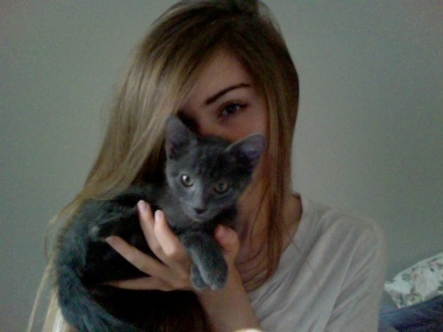 ecnavelo:  ♡ Pale Princess ♡