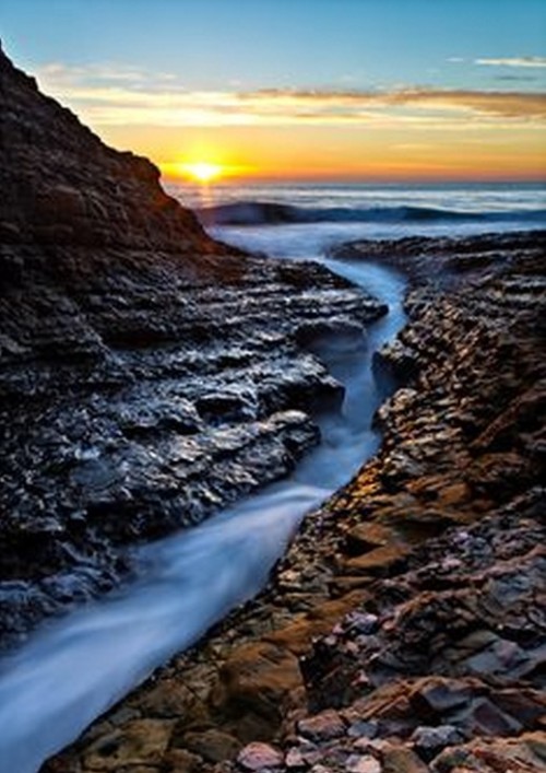 maya47000:  The crack at Davenport by Jean Day 