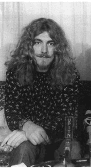 robertwerk:  &ldquo;How can you consider flower power outdated? The essence of my lyrics is the desire for peace and harmony. That’s all anyone has ever wanted. How could it become outdated?&rdquo;-Robert Plant HAPPY BIRTHDAY BABE 🌿🍃🌾🌴🍂