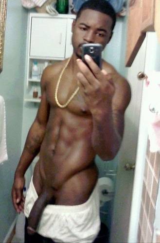 goodbussy:  Some dick for my followers who love some dick with their Bussy.