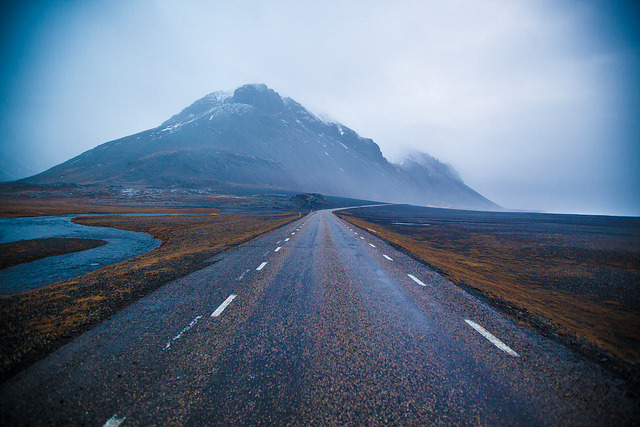 valscrapbook:  Iceland by colerise on Flickr.