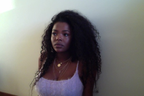dreaddrugs:angolanbae:  Blackout p.2  Important
