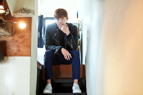 Lee Jong Suk