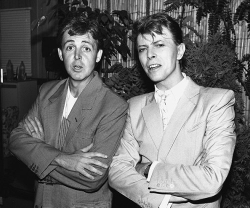 teddyfreddiebowie:  David Bowie and Paul McCartney Live Aid, 1985