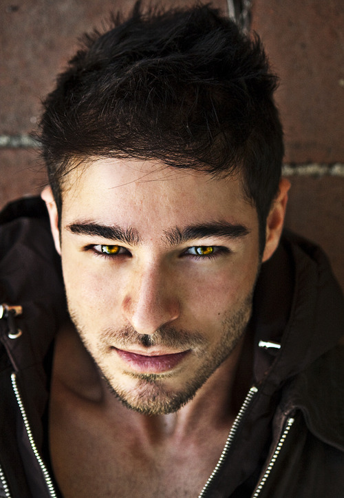 amanthing:  Visit amanthing Hunk Edition Blog