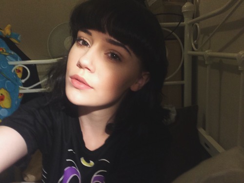 agingb0nes:  Messing about with lighting 