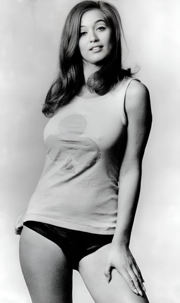 xxhorace:Valerie Leon 