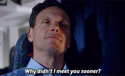 99perfumebottles:  worldwithoutanend:   Fitz and Olivia on the campaign bus (requested