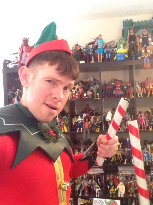 gaycomicgeek: Finished my Gay Christmas Elf costume. What do you think? It’s based on a drawin