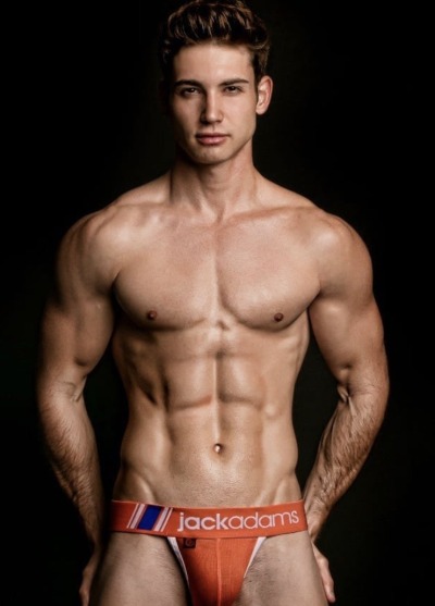 thebeautifulmaleform: