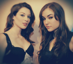 kidcthulhu:  I don’t know anything about Stoya’s and Sasha’s relationship to one another but when ever I see them doing something flirty or sexual I get this vibe of like Anakin making out Obi Wan. 