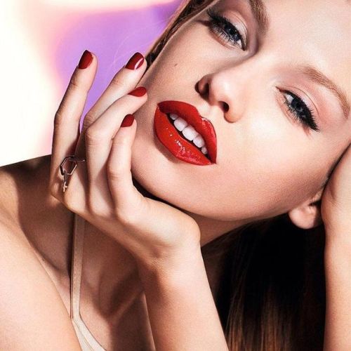 Stella Maxwell for Max Factor 2017 #fashion #beauty #josephineskriver #romeestrijd #beauty #victoria