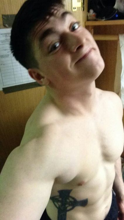 ksufraternitybrother:  KSU-Frat Guy: Over 89,000 followers and 61,000 posts.Follow me at: ksufraternitybrother.tumblr.com