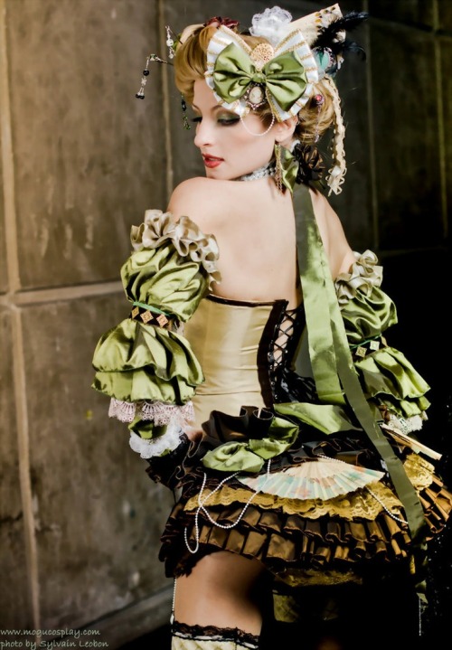 Steampunk Girl http://steampunk-girl.tumblr.com/