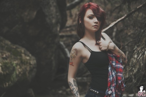 beautifulgirlsmakemesuicidal:  Kirbee Suicide  