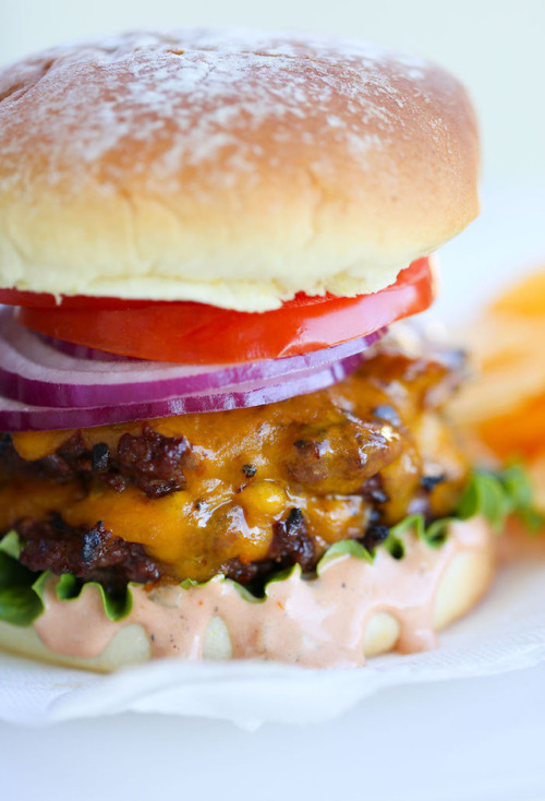 foodffs: DOUBLE DECKER SUMMER BURGERS Follow for recipes Get your FoodFfs stuff here