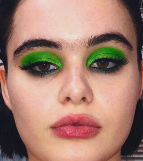 glowdetails:euphoria has one of the best makeup looks on a tv show and thats the tea