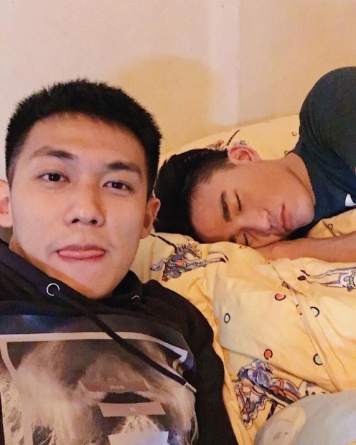 asianboysloveparadise: Taiwanese Gay CoupleIG: Chang LinSubscribe my Youtube channel: Asian Boys Lov