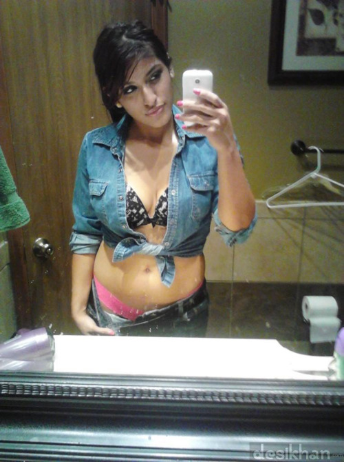shareyourselfanonymouslyhere:  (via TumbleOn)