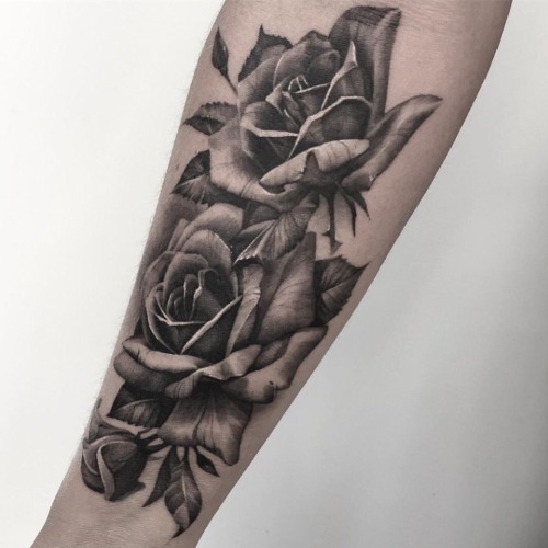 XXX Black n Gray Roses photo