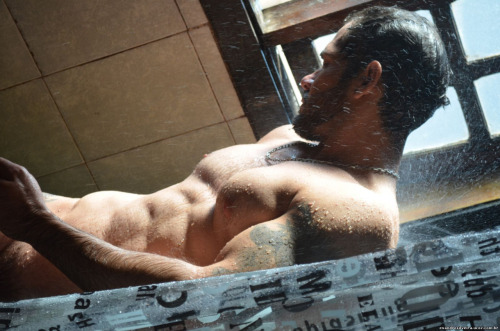 Sex nude-male-celebs:  Brazilian model Evandro pictures