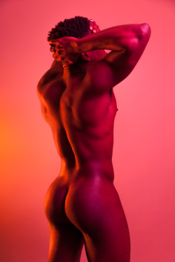 ohthentic:  black-mens-skin:  The archive: http://black-mens-skin.tumblr.com/archive  Oh 