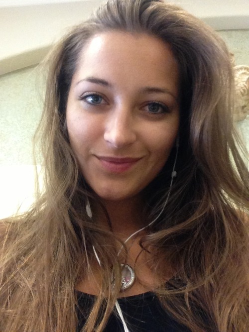 missdanidaniels:  Things. And #dailybush