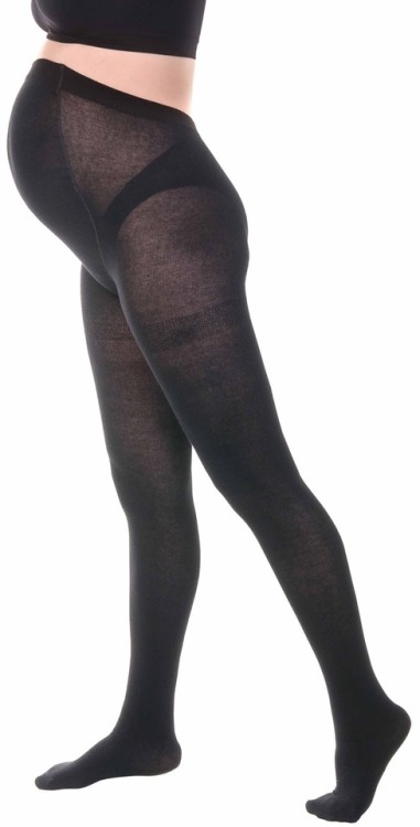 phregnant:Pregnant women wearing tights.