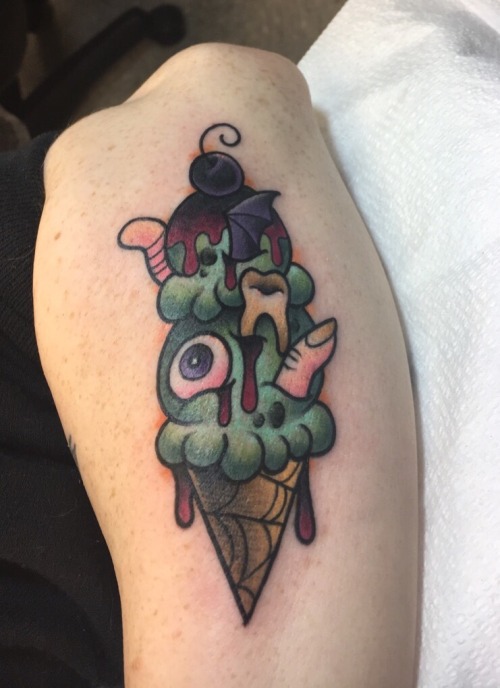 1337tattoos:  Halloween ice cream done by Charline at Spike-O-Matic Tattoosubmitted by http://peachypunkin.tumblr.com