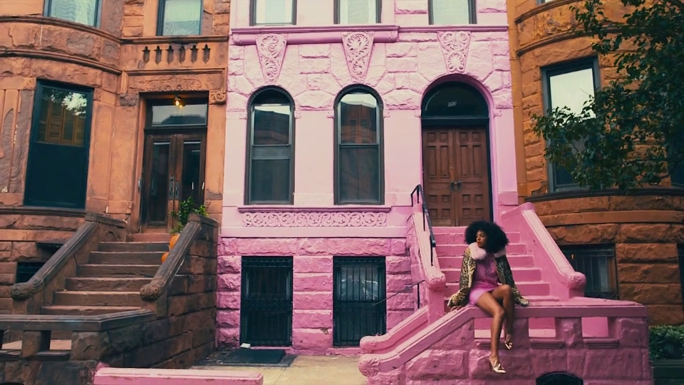 screencapstyle: Solange - Locked in Closets // Pink 