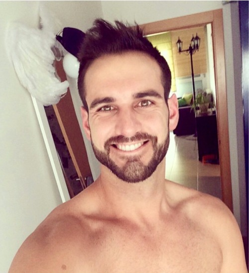 ksufraternitybrother:  GOOD STUFF!KSU-Frat Guy: Over 74,000 followers and 51,000 posts.Follow me at: ksufraternitybrother.tumblr.com