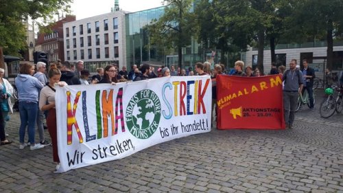 unfugbilder:Der nächste, GROSSE Demotag von Fridays-for-Future ist der 20. September. Trotzdem gab e