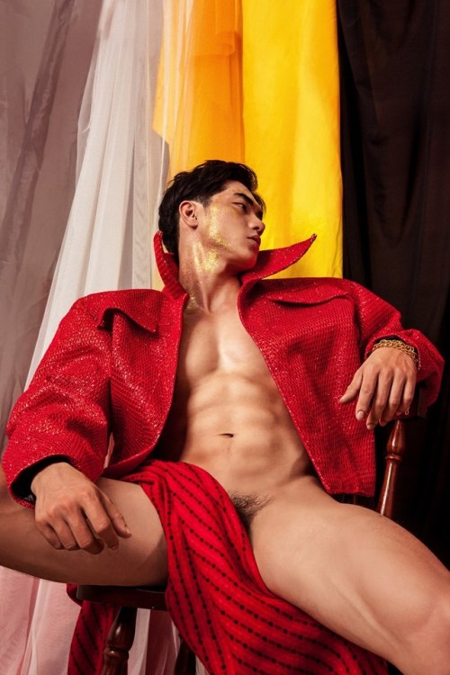 artoffreddieniem-blog: 【The Year of The Dag 狗年·组照】#Instagram摄影师&amp;男模# 摄影师： Quang Ta （Fa