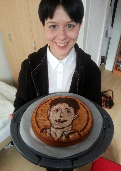 captainarlert:  khaoslager:  U-Brot and I have a thing for birthday cakes.  This one was made for our Jean, with love from Marco and Marco.   Why. 