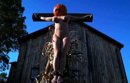 amazingjuliana-slave:  Narrative of a slave girl and meet submissive girls  I love