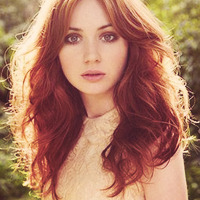 demons-tardis:   Karen Gillan for es Magazine  Credit (x)  I just put them together