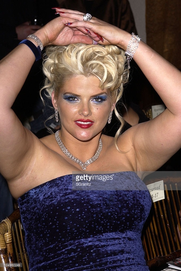 fatline:  Anna Nicole Smith’s Thicc Burger Ad a commission of one of Anna Nicole