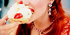 tooyoungtoreign: Marie Antoinette (2006)
