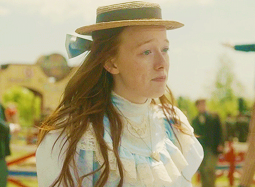 Favorite Anne Looks In Season 3