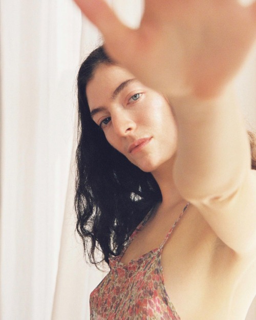 lorde-daily: Lorde photographed for promotional activities for her upcoming album ‘Solar Power’.