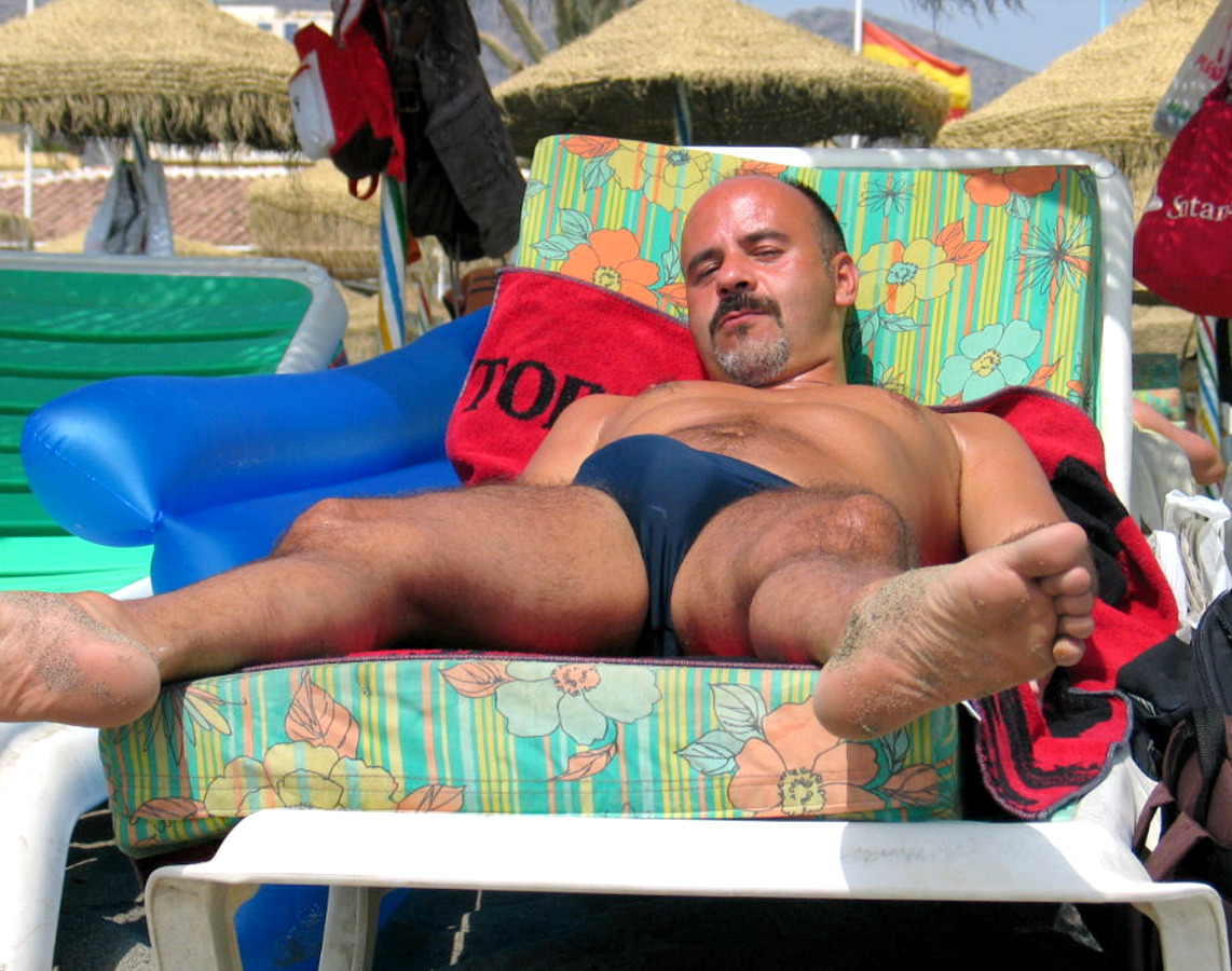 ilovebearsposts:  http://ilovebearsposts.tumblr.com/archive