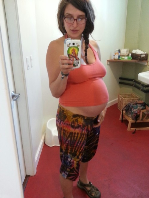 XXX intheflowersss:  27 weeks  photo