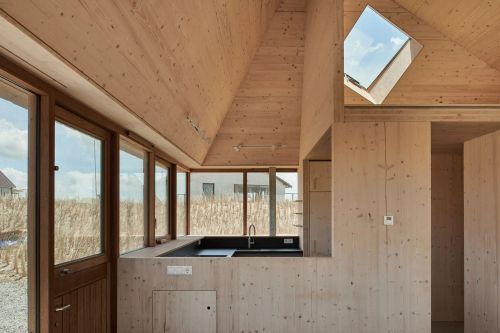 house in the dunes ~ unknown architects | photos © mwa hart nibbrig