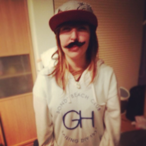 #me #mostacho #bigote :3 #bored #friends #crazy #lovely #borroso #pic #photo #white