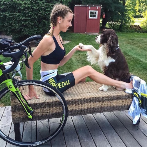 bibsonly: triple888au:Girls on bikes Athlete , Beauty, fitness, dog lover So doges, much bib. Happy 