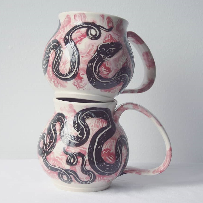 teapotsahoy:  sosuperawesome:  Snake Mugs Sarah Ritchie on Etsy See our #Etsy or