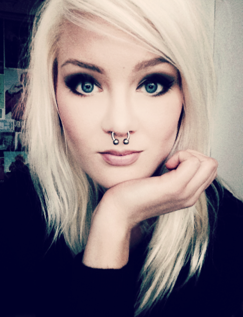 wannyy:  Casual reminder that body modifications aren’t called “please-share-your-opinions-on-my-body modifications” for a reason. x 