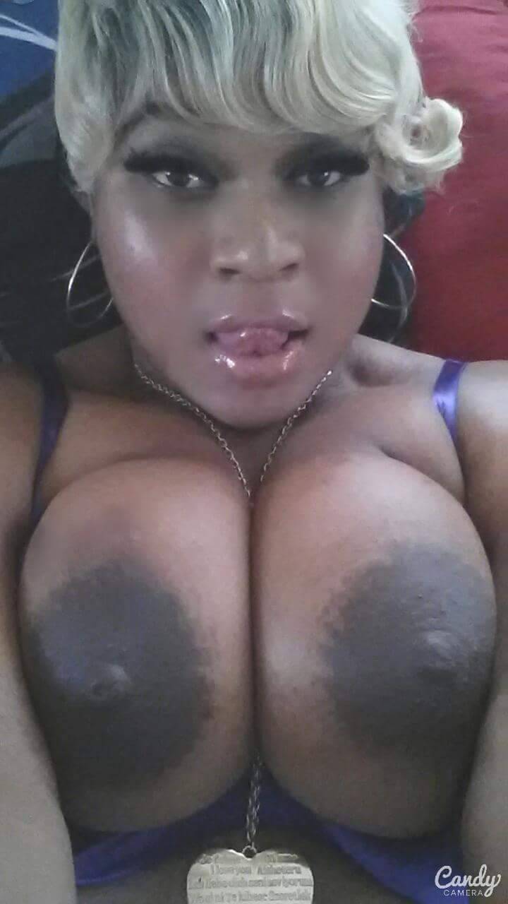 Sistha's Showing Off