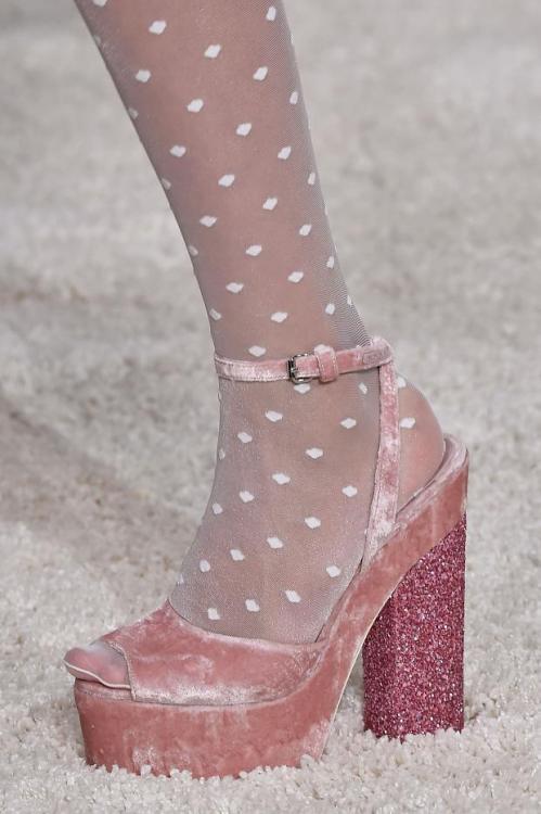 mulberry-cookies:Shoes @ Giamba By Giambattista Valli Spring/Summer 2015 (Details)